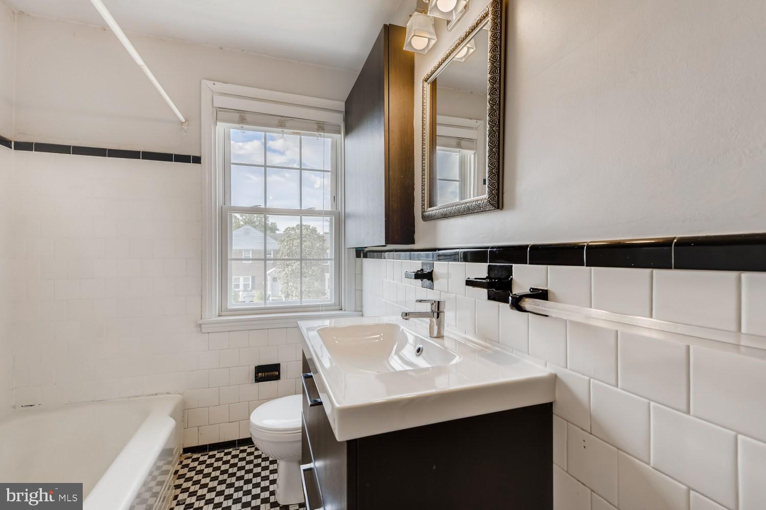 1717 Kennoway Road Towson, MD 21286 - Photo 15 of 31 Updated bathroom / large sink cabinet