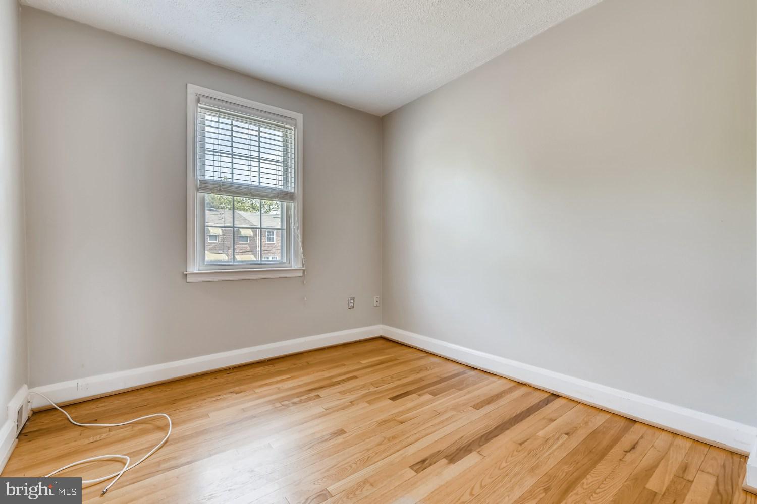 1717 Kennoway Road Towson, MD 21286 - Photo 19 of 31 3rd bedroom