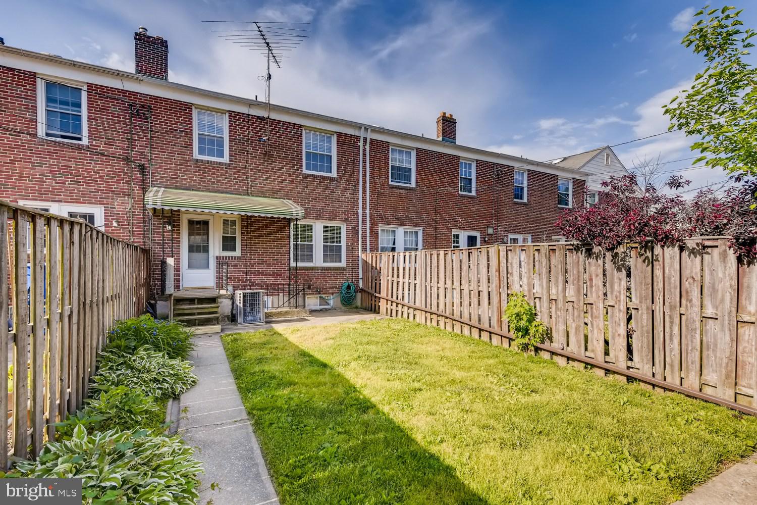 1717 Kennoway Road Towson, MD 21286 - Photo 26 of 31 Fully fenced in backyard