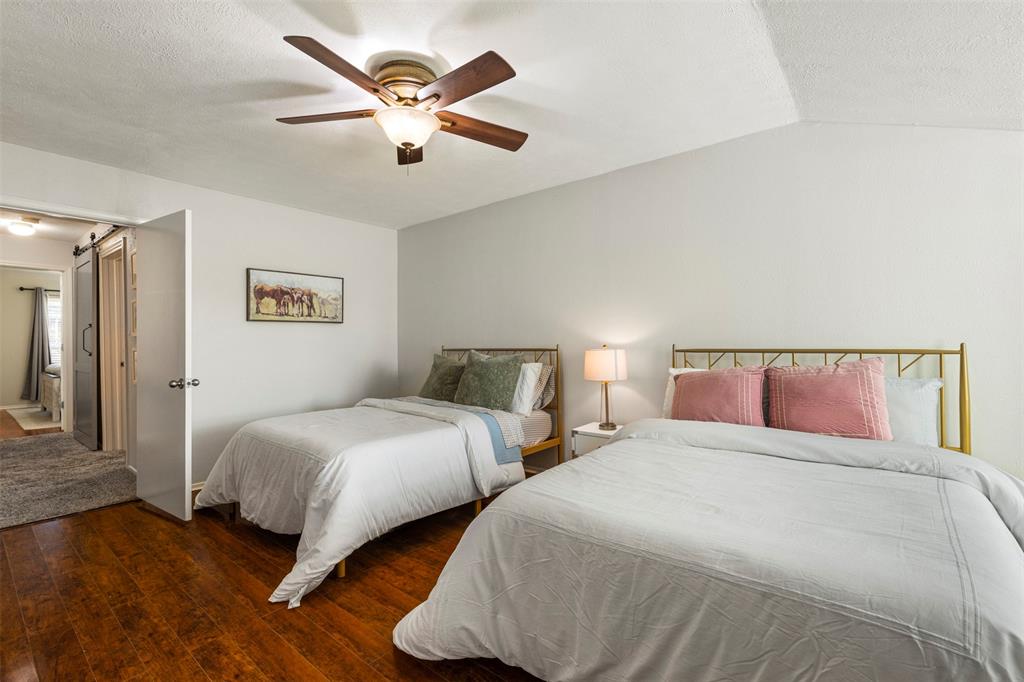 3740 Vitruvian Way, Unit D Addison, TX 75001 - Photo 19 of 33 Secondary Master or Guest Room