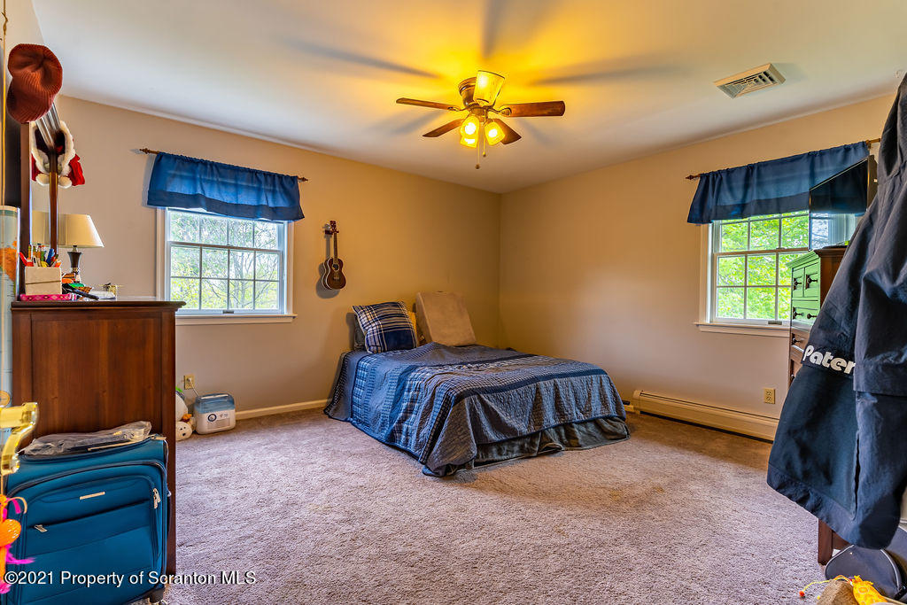 1118 Oakmont Road Clarks Summit, PA 18411 - Photo 21 of 61 Gallery Image 21