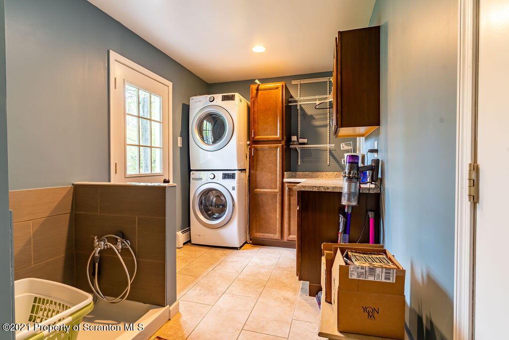 1118 Oakmont Road Clarks Summit, PA 18411 - Photo 36 of 61 Gallery Image 36