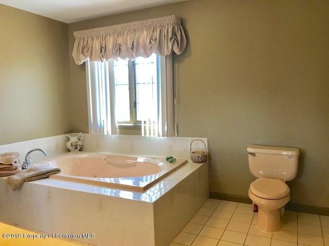 1118 Oakmont Road Clarks Summit, PA 18411 - Photo 44 of 61 Gallery Image 44