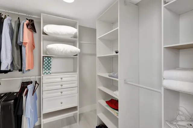 $588,000 | 1801 South Flagler Drive, Unit 701, West Palm Beach, FL 33401