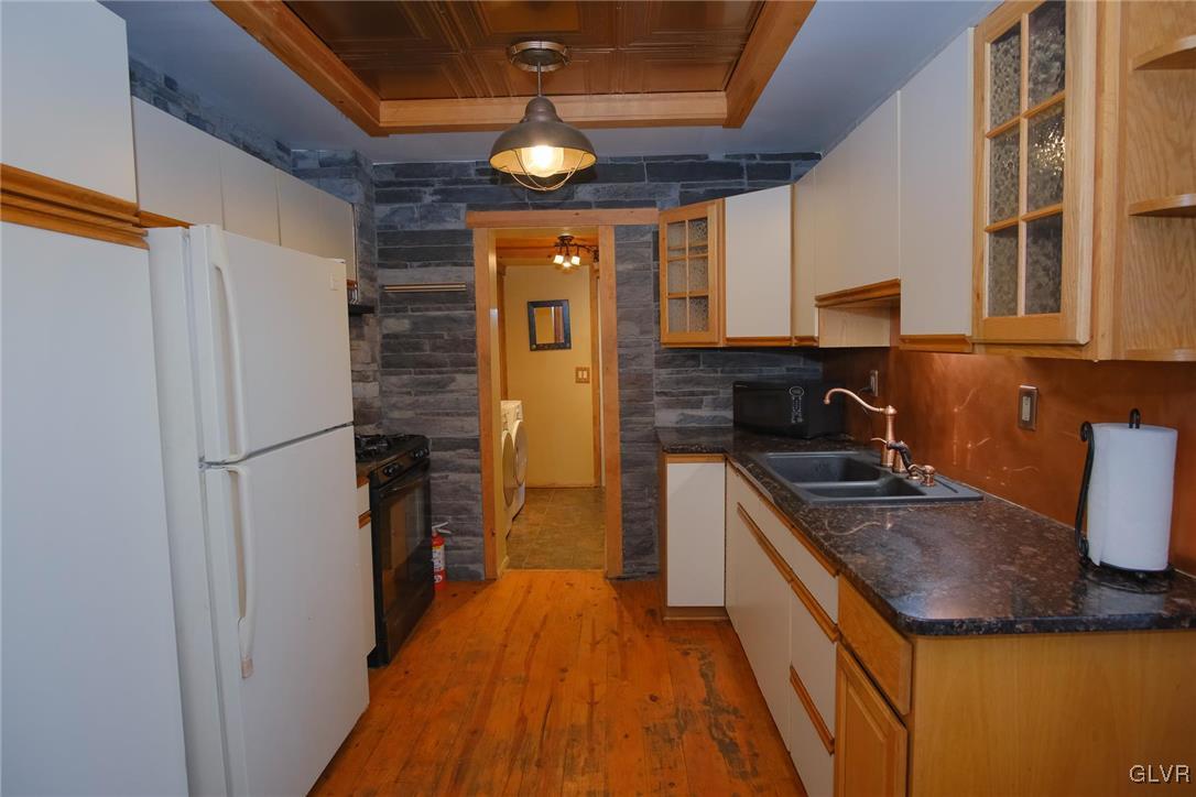 231 East Raspberry Street Bethlehem, PA 18018 - Photo 8 of 36