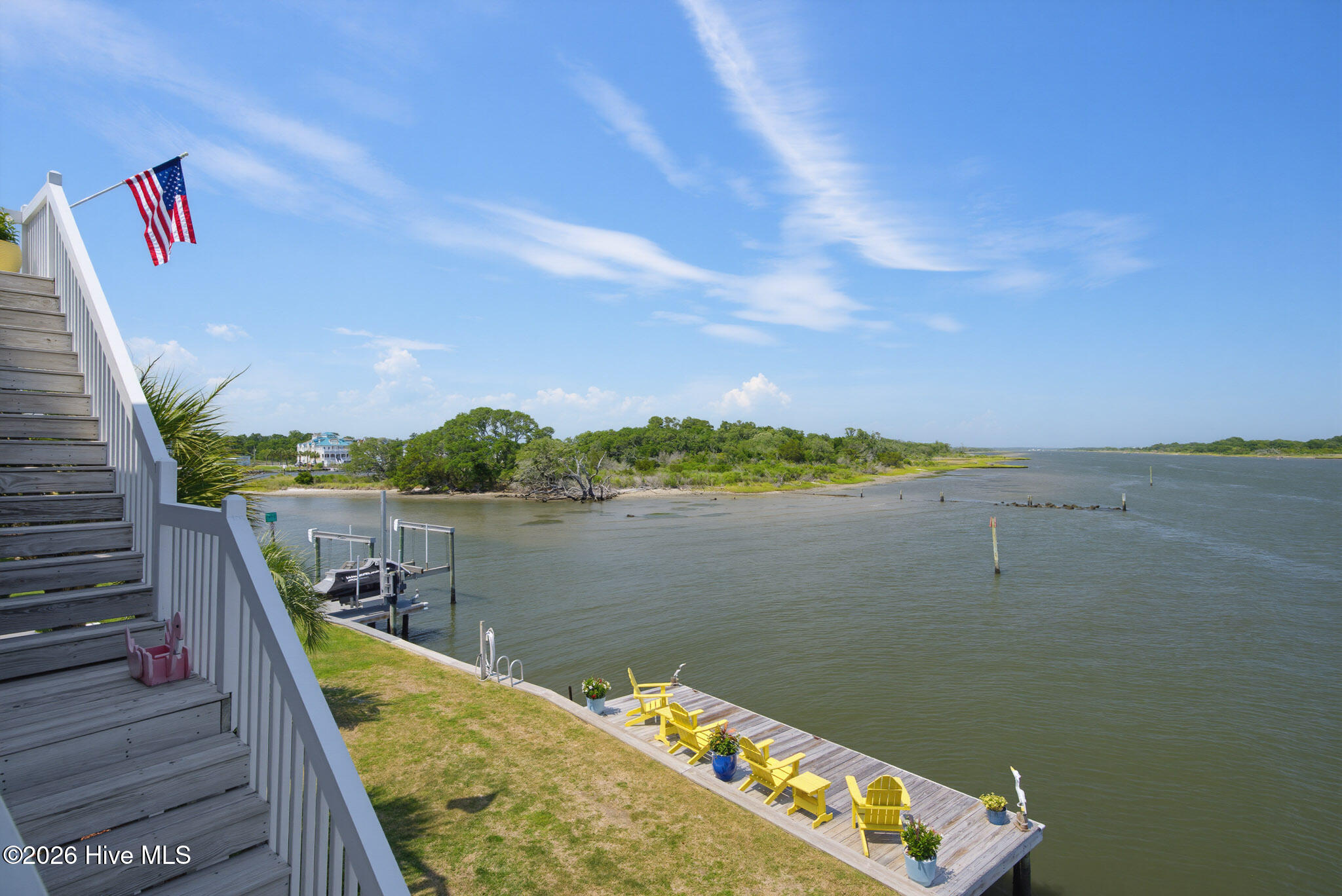 702 Roland Avenue Surf City, NC 28445 - Photo 17 of 57