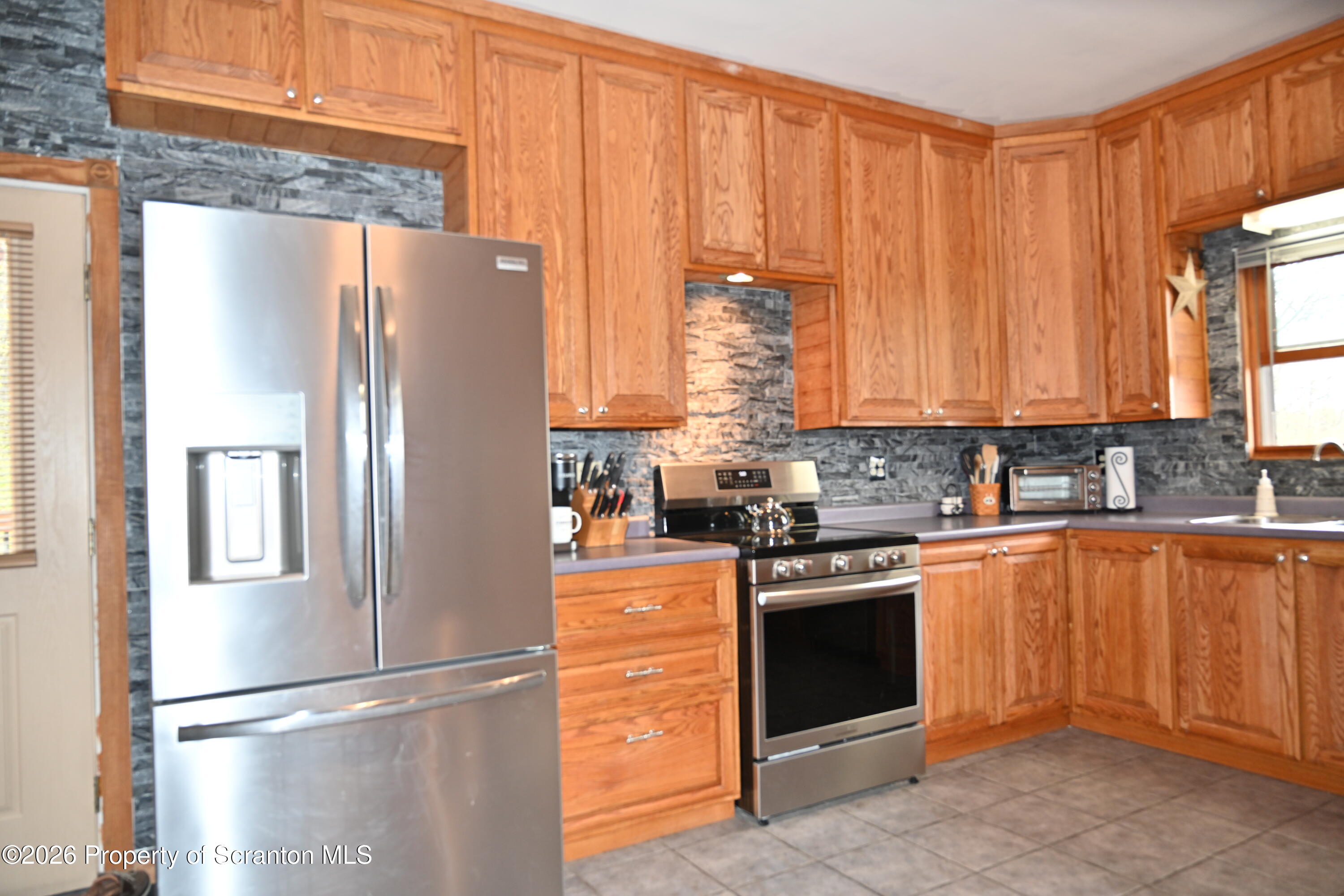 325 Lyons Road Hallstead, PA 18822 - Photo 8 of 56 DSC_2682