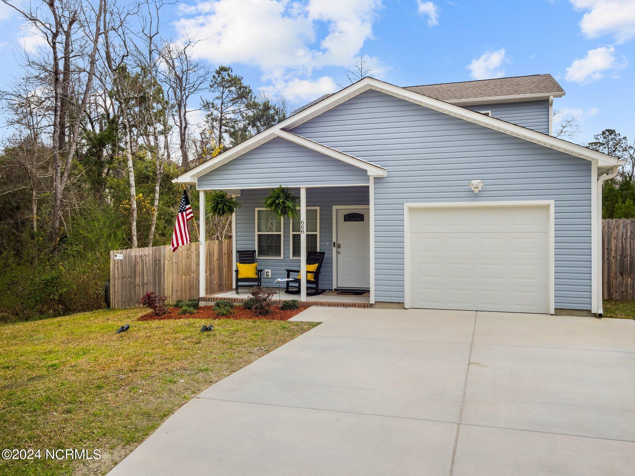 668 Riggs Road Hubert, NC 28539 - Photo 2 of 54 1-web-or-mls-P3153698