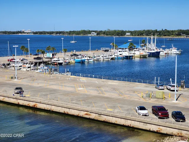 $450,000 | 3001 West 10th Street, Unit 305, Panama City, FL 32401