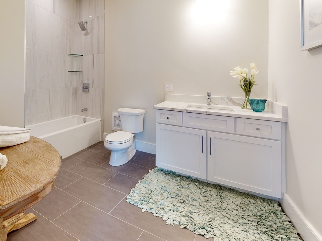 315 College Farm Road, Unit 11 Waltham, MA 02451 - Photo 31 of 39 Gallery Image 31