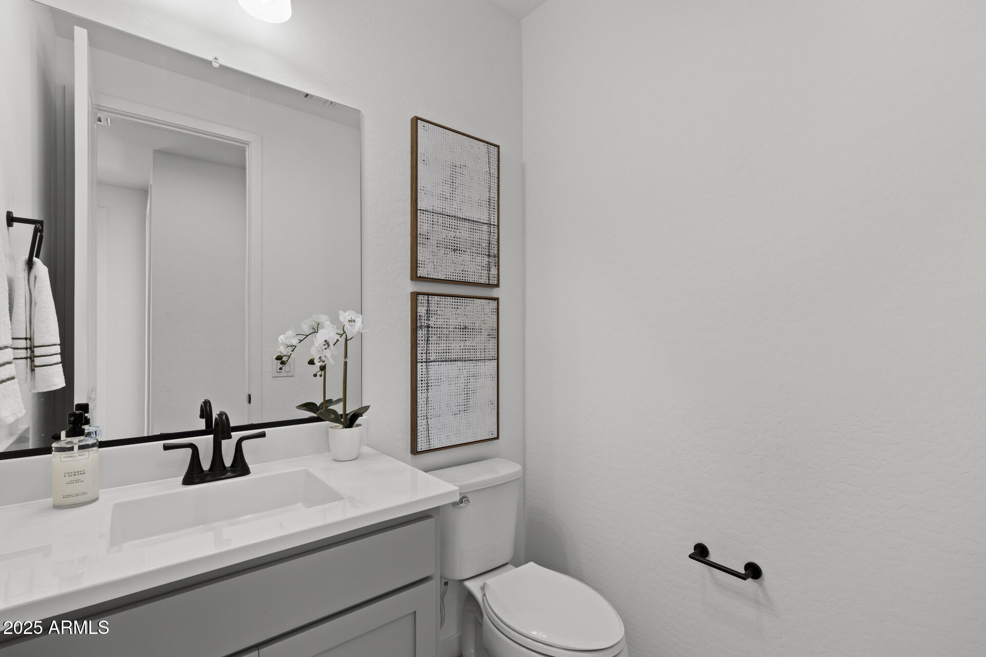 2149 West Rowel Road Phoenix, AZ 85085 - Photo 24 of 63 1-223