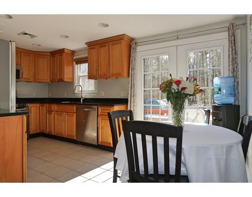 239 Dillingham Way Hanover, MA 02339 - Photo 5 of 11 Gallery Image 5