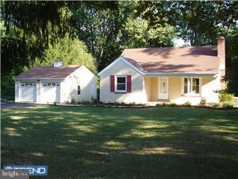 258 Forge Road Glen Mills, PA 19342 - Photo 1 of 10 Exterior Front