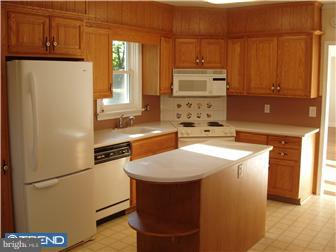 258 Forge Road Glen Mills, PA 19342 - Photo 3 of 10 Kitchen