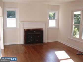 258 Forge Road Glen Mills, PA 19342 - Photo 5 of 10 Living Room