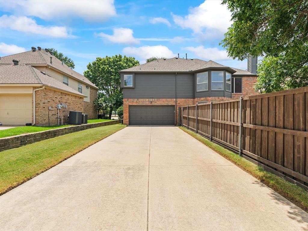 11104 Rogers Road Frisco, TX 75033 - Photo 32 of 37