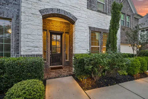 $599,000 | 32034 Eagle Nest Lane, Conroe, TX 77385