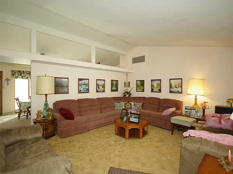 301 West Thompson Road Indianapolis, IN 46217 - Photo 3 of 24 Gallery Image 3