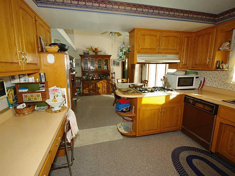 301 West Thompson Road Indianapolis, IN 46217 - Photo 6 of 24 Gallery Image 6