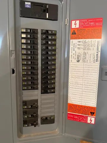 $355,900 | 74 Cree Point Drive, Mankato, MN 56001