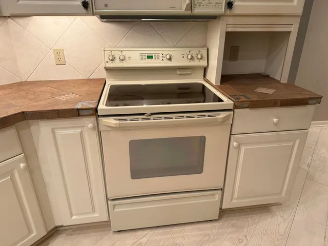 $355,900 | 74 Cree Point Drive, Mankato, MN 56001