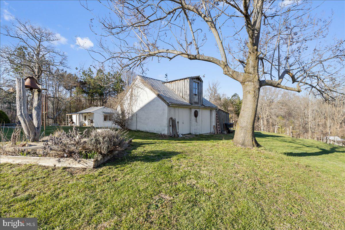 2485 Emmanuel Church Road Huntingtown, MD 20639 - Photo 54 of 67