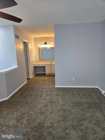 $2,100 | 5520 Doral Drive, Wilmington, DE 19808