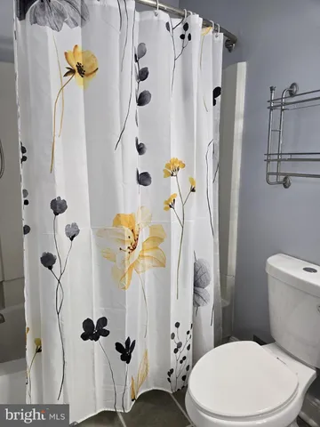 $2,100 | 5520 Doral Drive, Wilmington, DE 19808