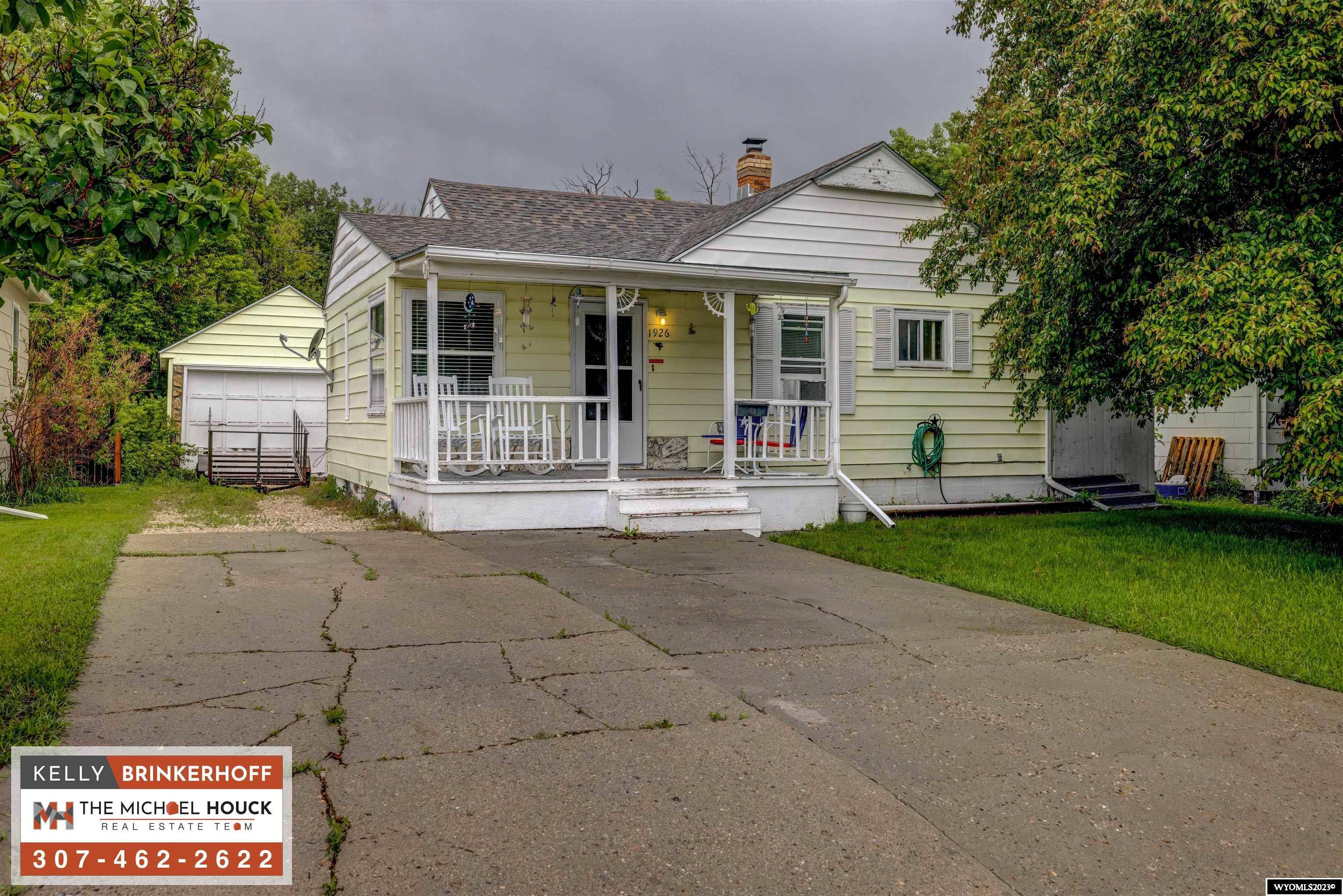 1926 South Chestnut Street Casper, WY 82601 - Photo 1 of 1