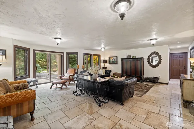 $2,500,000 | 7014 171st Avenue Southeast, Snohomish, WA 98290