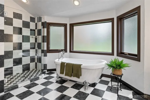 $2,500,000 | 7014 171st Avenue Southeast, Snohomish, WA 98290