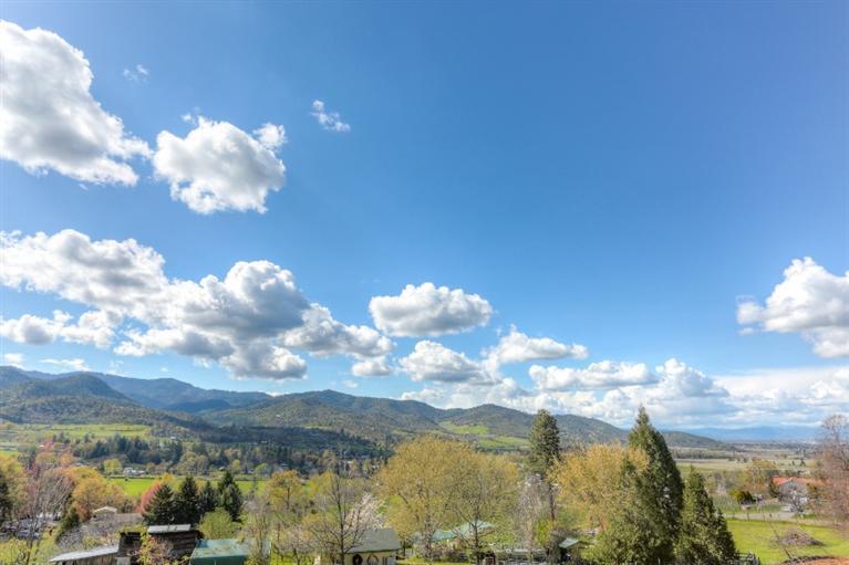 7821 Rapp Lane Talent, OR 97540 - Photo 17 of 35 Additional Photo
