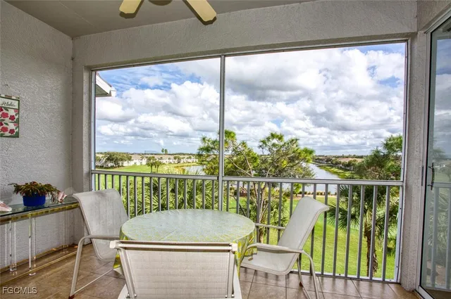 $274,900 | 10285 Bismark Palm Way, Unit 1043, Fort Myers, FL 33966