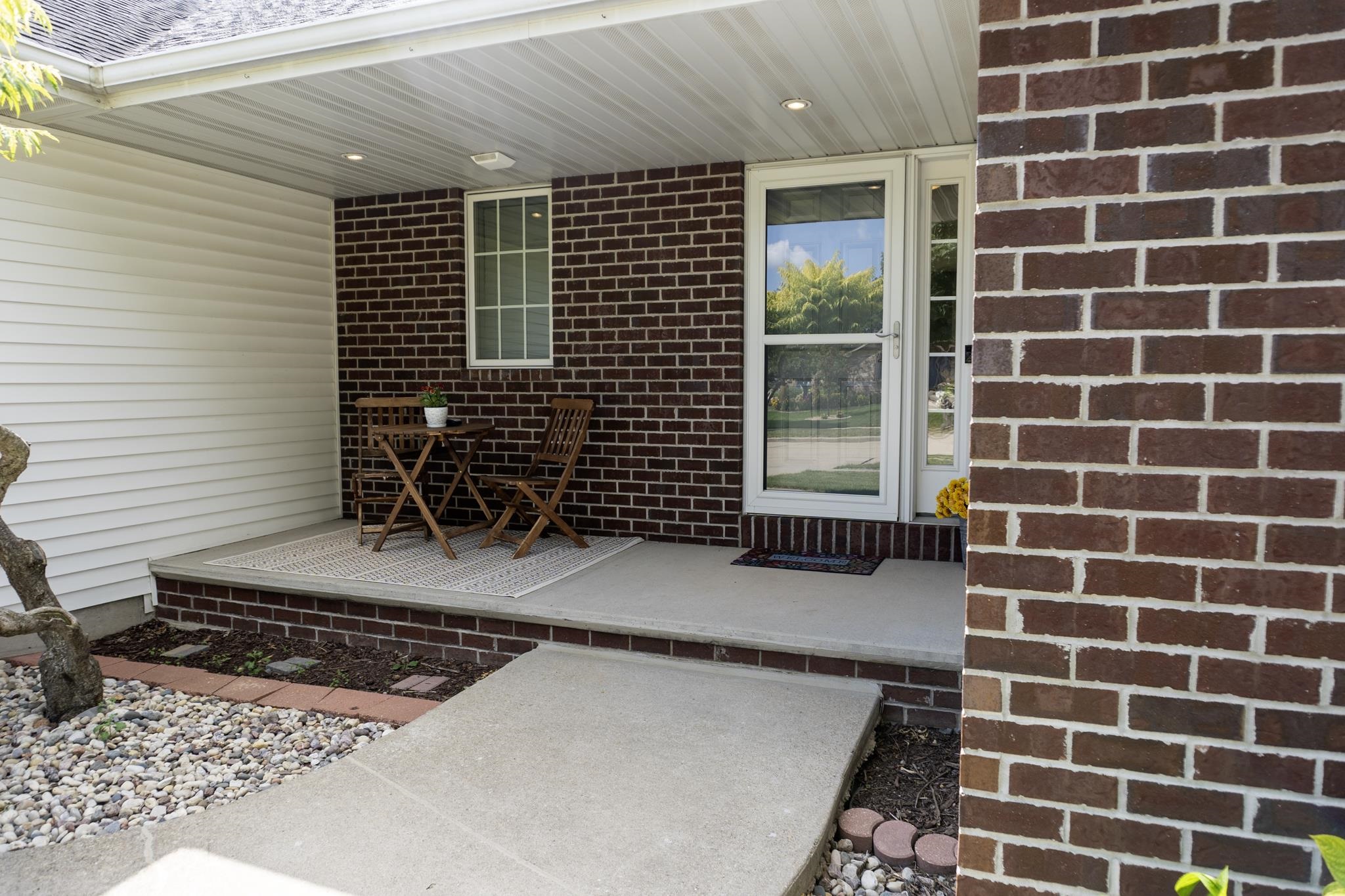 4801 Benview Court Appleton, WI 54913 - Photo 3 of 45 Gallery Image 3