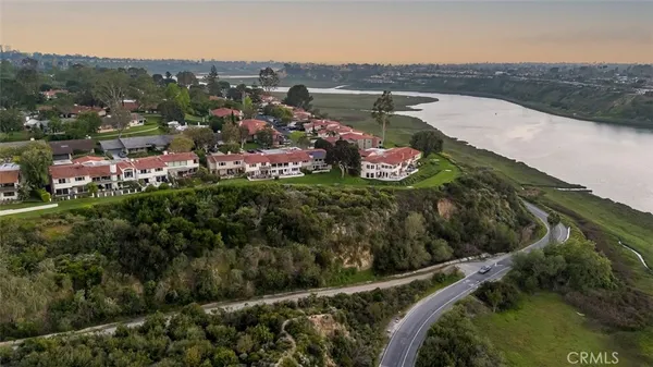 $15,000 | 2165 Vista Entrada, Newport Beach, CA 92660