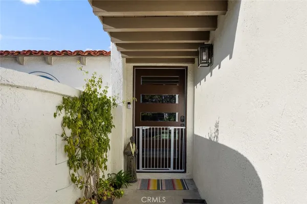$15,000 | 2165 Vista Entrada, Newport Beach, CA 92660