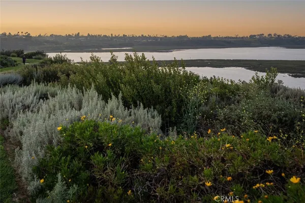 $15,000 | 2165 Vista Entrada, Newport Beach, CA 92660