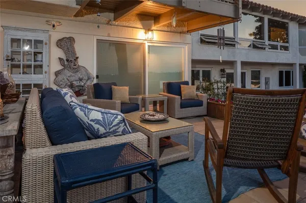 $15,000 | 2165 Vista Entrada, Newport Beach, CA 92660