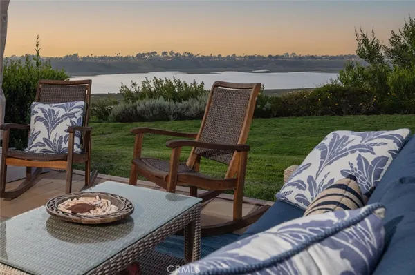 $15,000 | 2165 Vista Entrada, Newport Beach, CA 92660