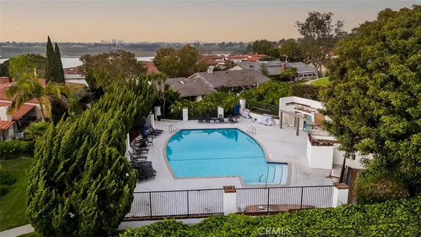$15,000 | 2165 Vista Entrada, Newport Beach, CA 92660