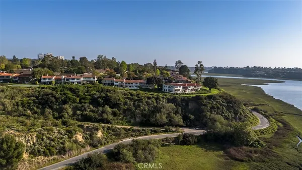 $15,000 | 2165 Vista Entrada, Newport Beach, CA 92660