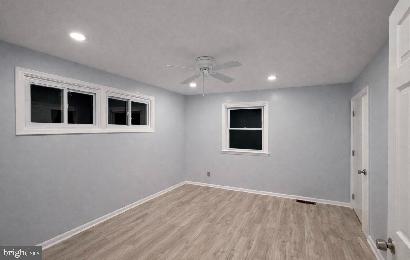 1110 Wynnbrook Road Secane, PA 19018 - Photo 15 of 18