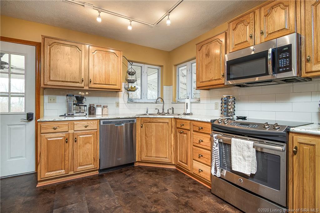 6727 Harmony Heights Road Georgetown, IN 47122 - Photo 16 of 42 Gallery Image 16