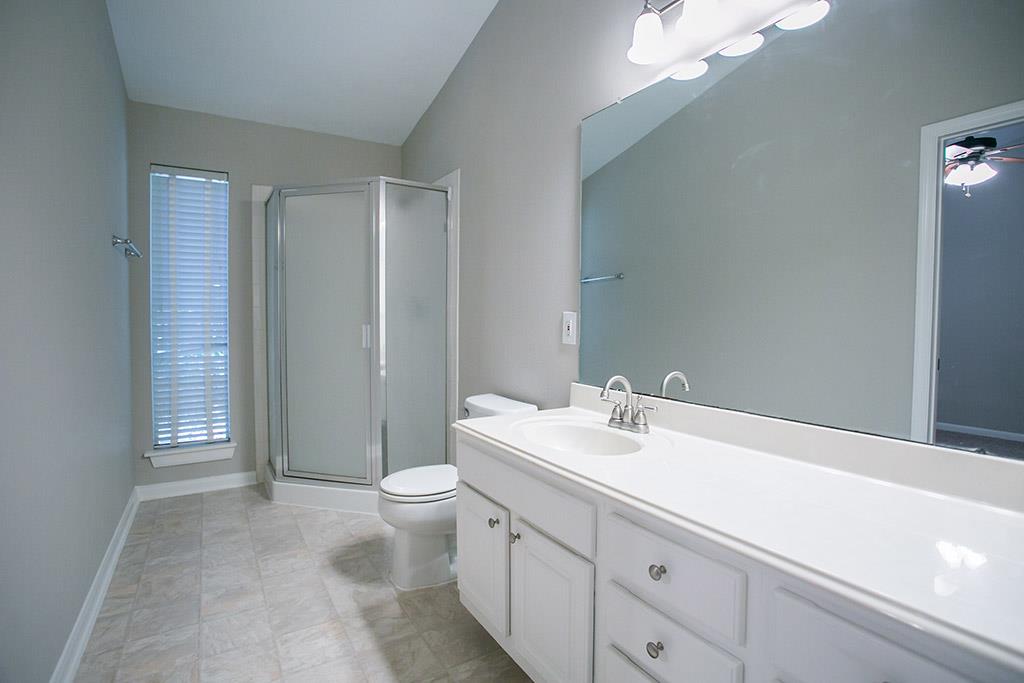 6 Tranquil Glade Place Spring, TX 77381 - Photo 12 of 19