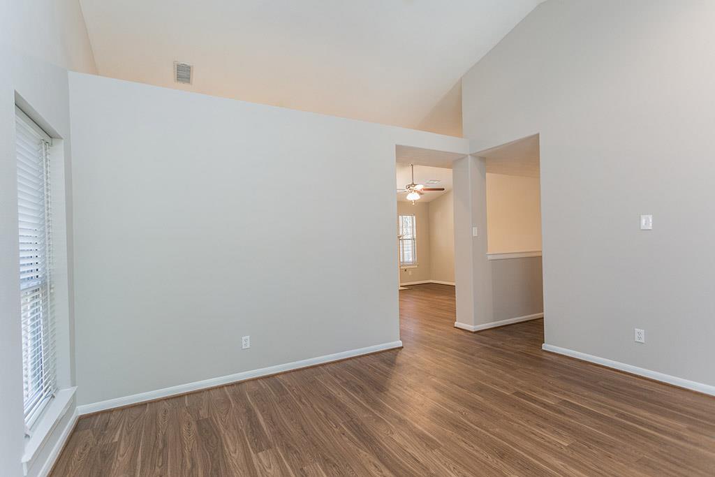 6 Tranquil Glade Place Spring, TX 77381 - Photo 4 of 19