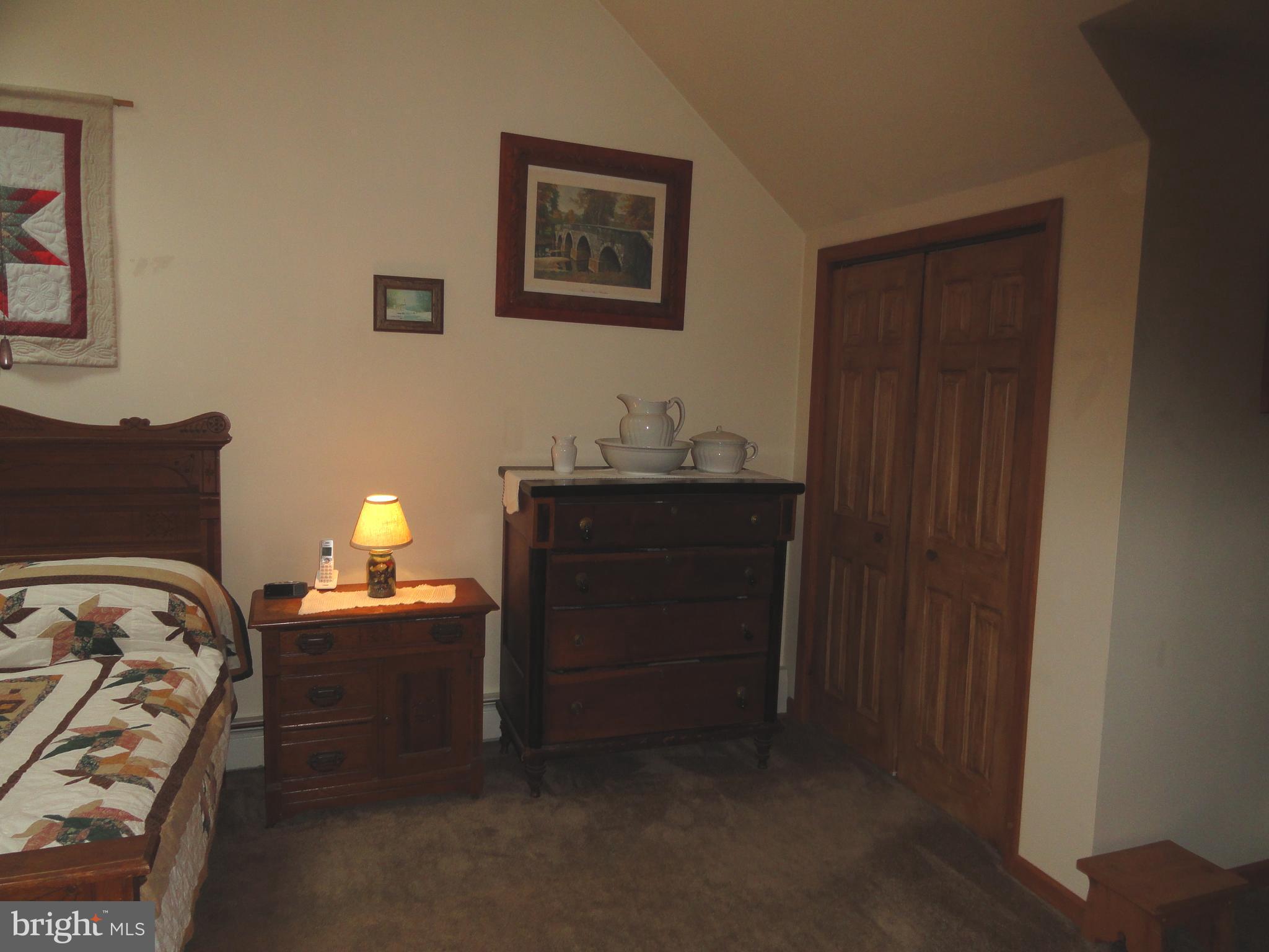 102 Stone Road Barto, PA 19504 - Photo 29 of 49 Main bedroom with twin closets.