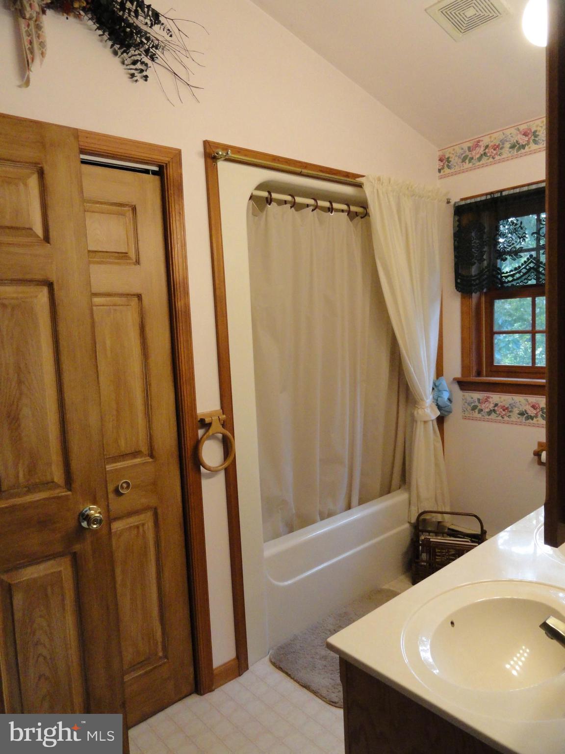 102 Stone Road Barto, PA 19504 - Photo 30 of 49 2nd floor bath has doors to Main BR and hallway