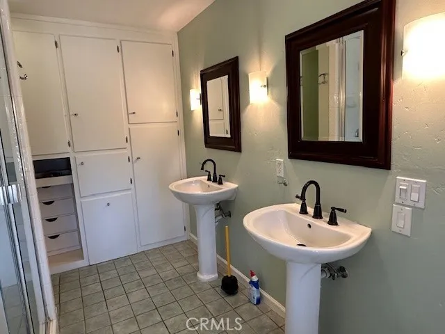 $1,295,000 | 215 Hilltop Drive, Paso Robles, CA 93446