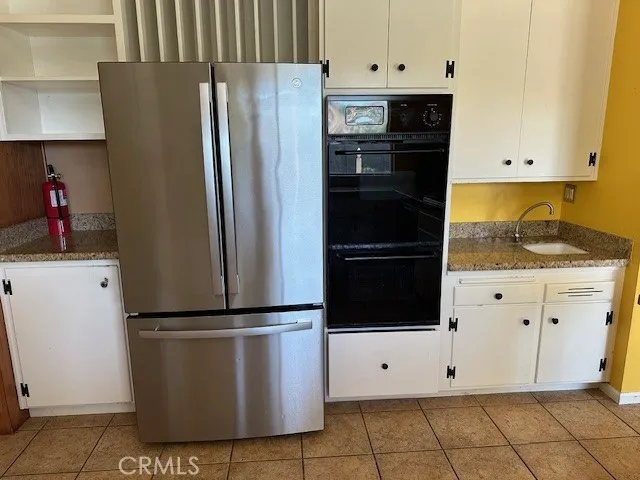 $1,295,000 | 215 Hilltop Drive, Paso Robles, CA 93446