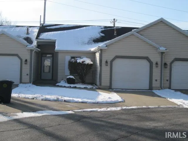 $169,900 | 3314 East Jefferson Square, South Bend, IN 46615